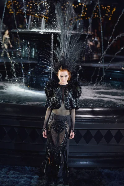 Look 22